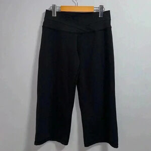 Lululemon  Crops